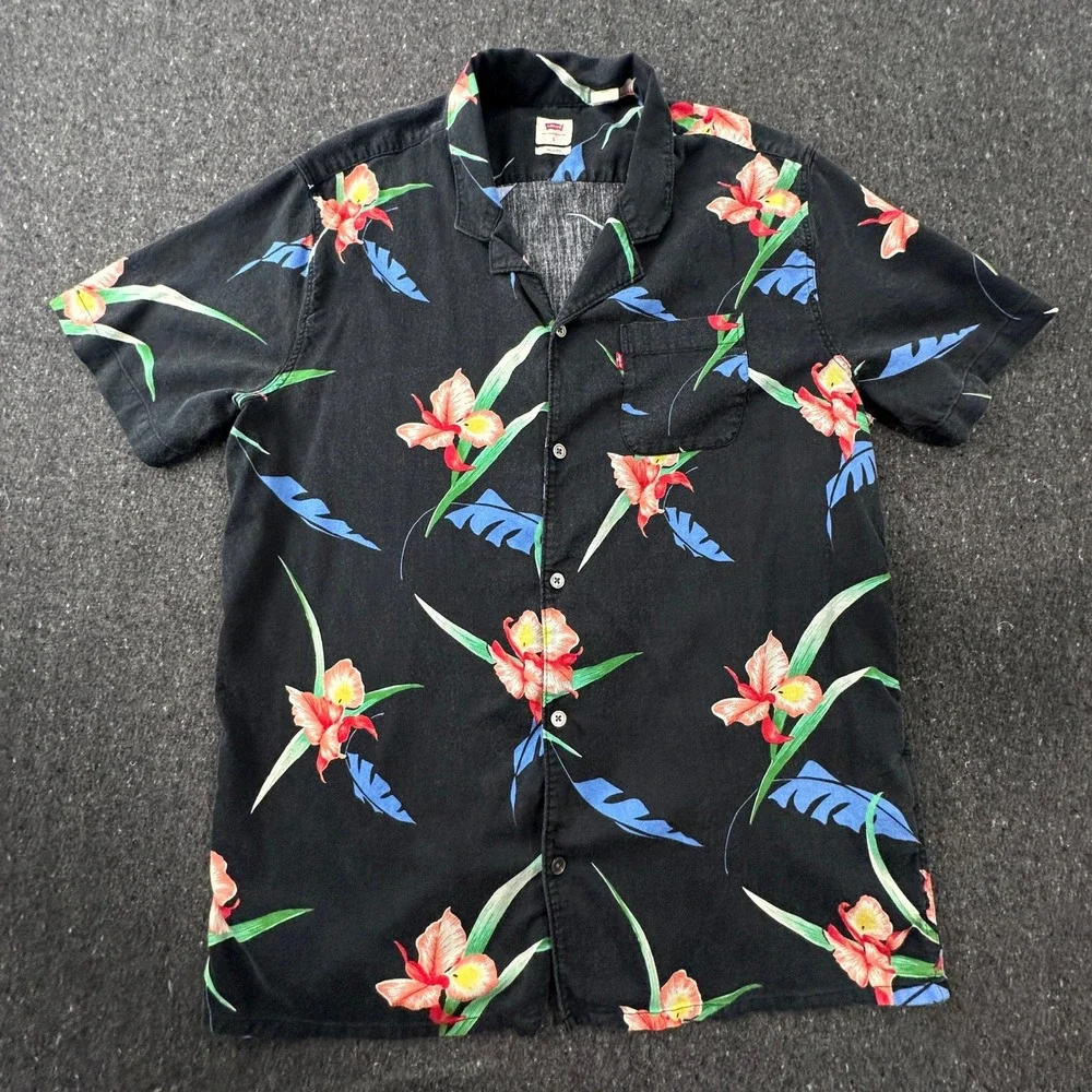 Levis Button Up Shirt Mens L Black Floral Relaxed Fit Tropical Short Sleeve